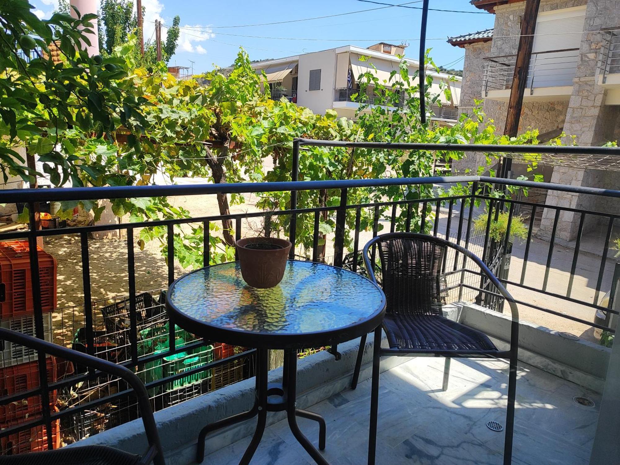 Villy'S Apartment Nafplio Bagian luar foto